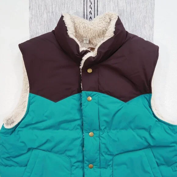 Patagonia Teal and Brown Vest - Picture 5 of 12